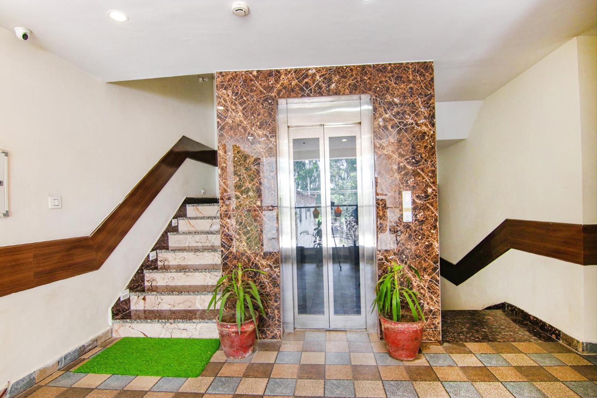 Fabhotel Lime Wood Mohali Exteriér fotografie